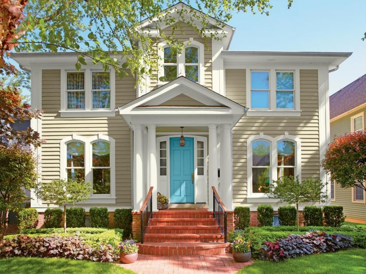 Exterior Paint Colors That Are Timeless | White.jpeg