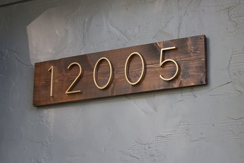 Larson House Numbers Finished Install