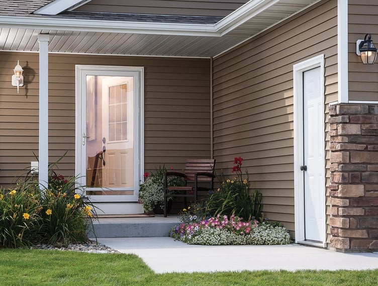 7 DIY Storm Door Renovation Tips