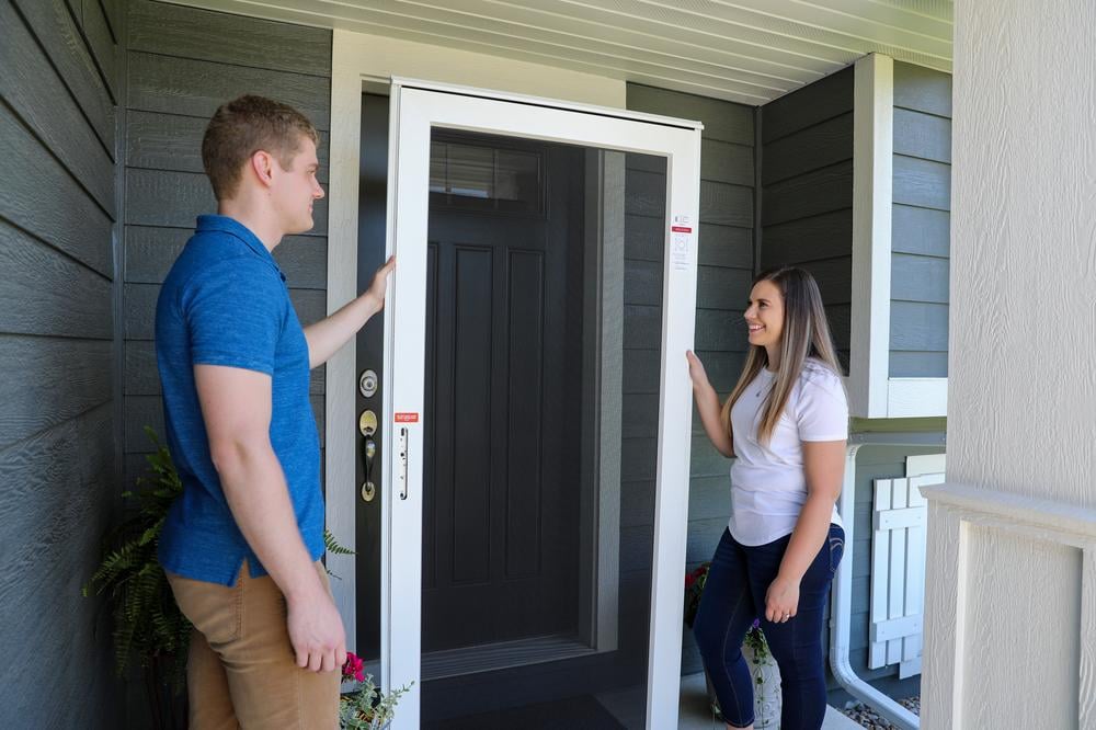 4 Lessons I Learned Installing A Storm Door   PLATINUM SCRwhite Install 013 Jpg 